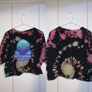 Women’s XL Cropped Alien T-Shirt [NEVER WORN]